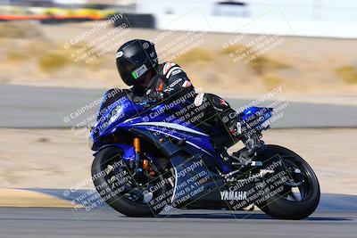 media/Jan-08-2022-SoCal Trackdays (Sat) [[1ec2777125]]/Turn 14 Outside (1050am)/